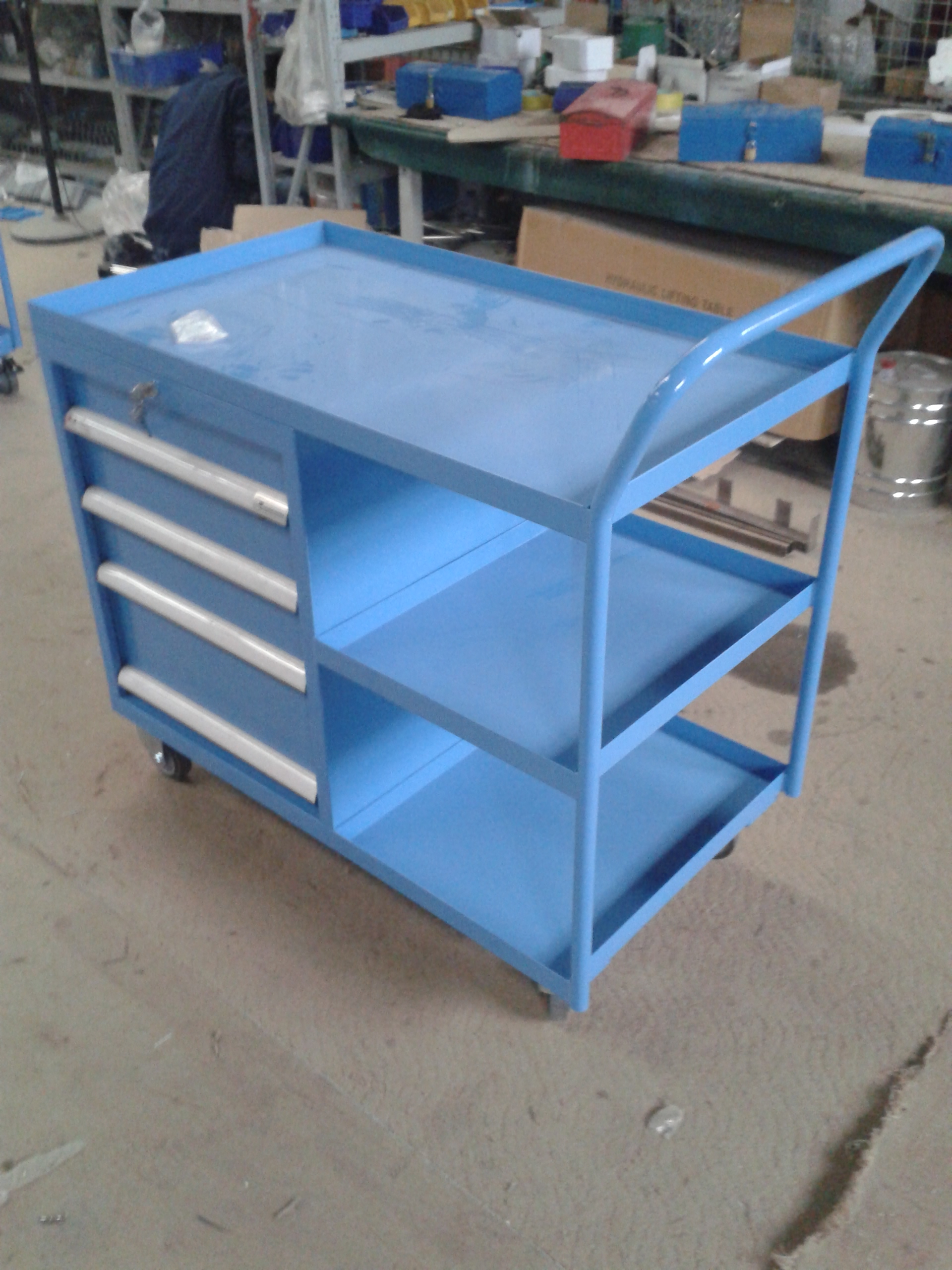 工具车010